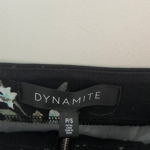 Front Zip Floral Dress DYNAMITE - Picture 3 of 3